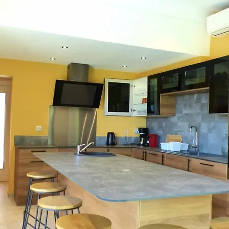 Bright House With Garden And Private Pool Σπίτι διακοπών Ollioules